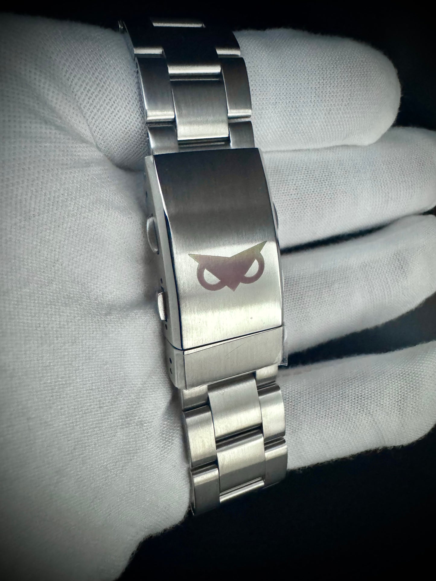 NOCTUA WATCH CORP. SENTINEL ONYX